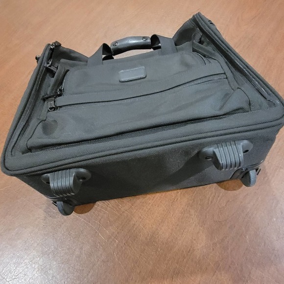 Tumi Black Rolling Travel Bag - Picture 5 of 14